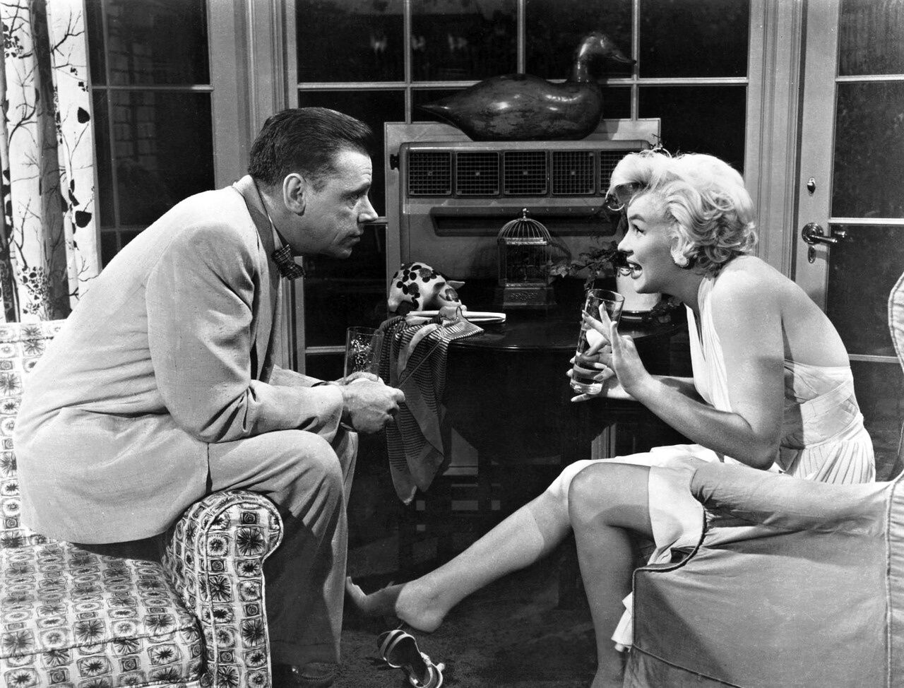 Tom Ewell And Marilyn Monroe In The Seven Year Itch 1955 8090